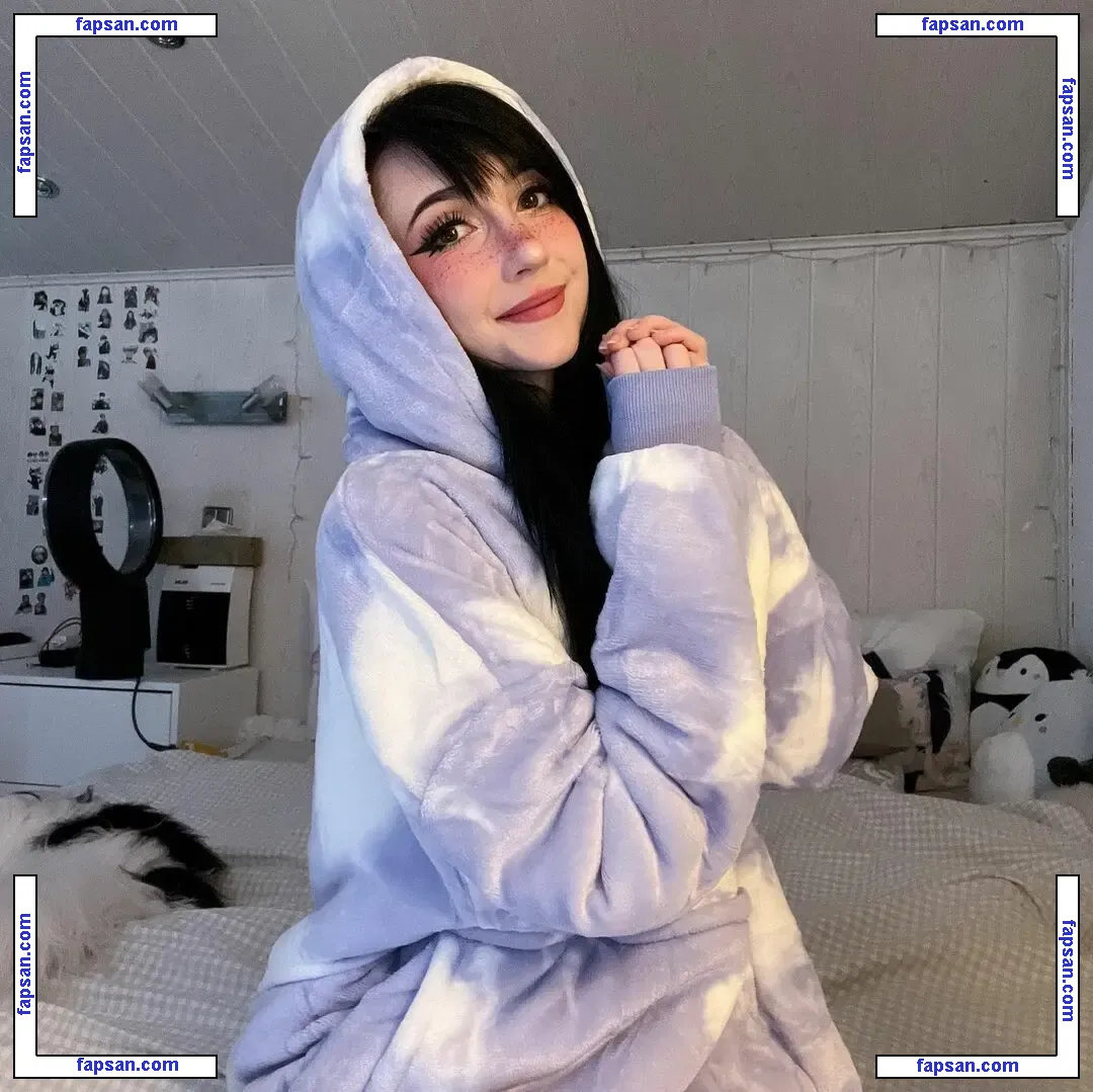 Nananightray Asmr nude photo #0019 from OnlyFans