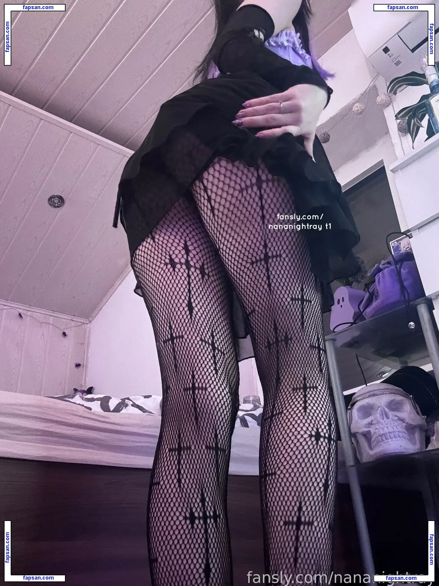 Nananightray nude photo #0215 from OnlyFans