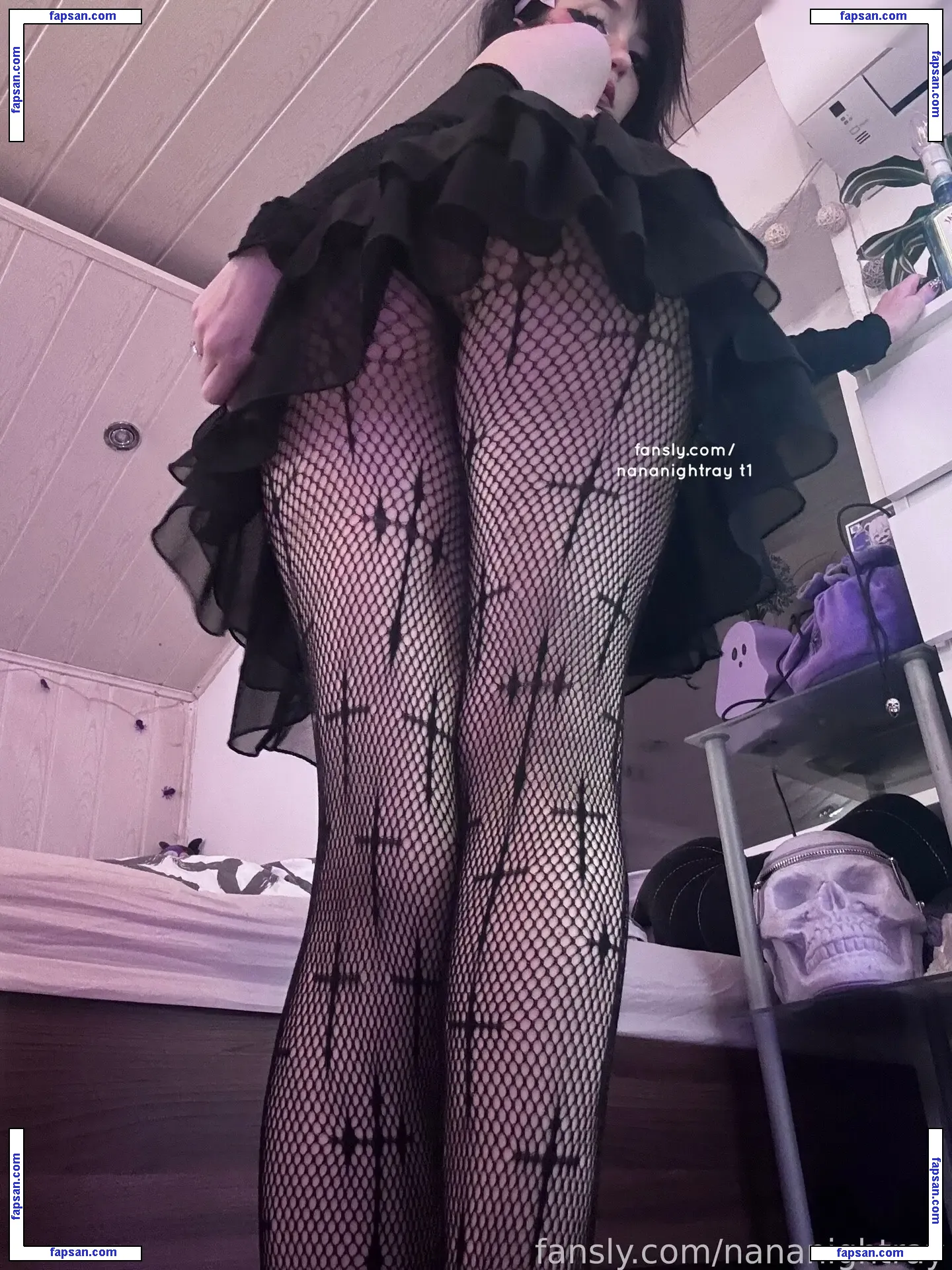 Nananightray nude photo #0224 from OnlyFans