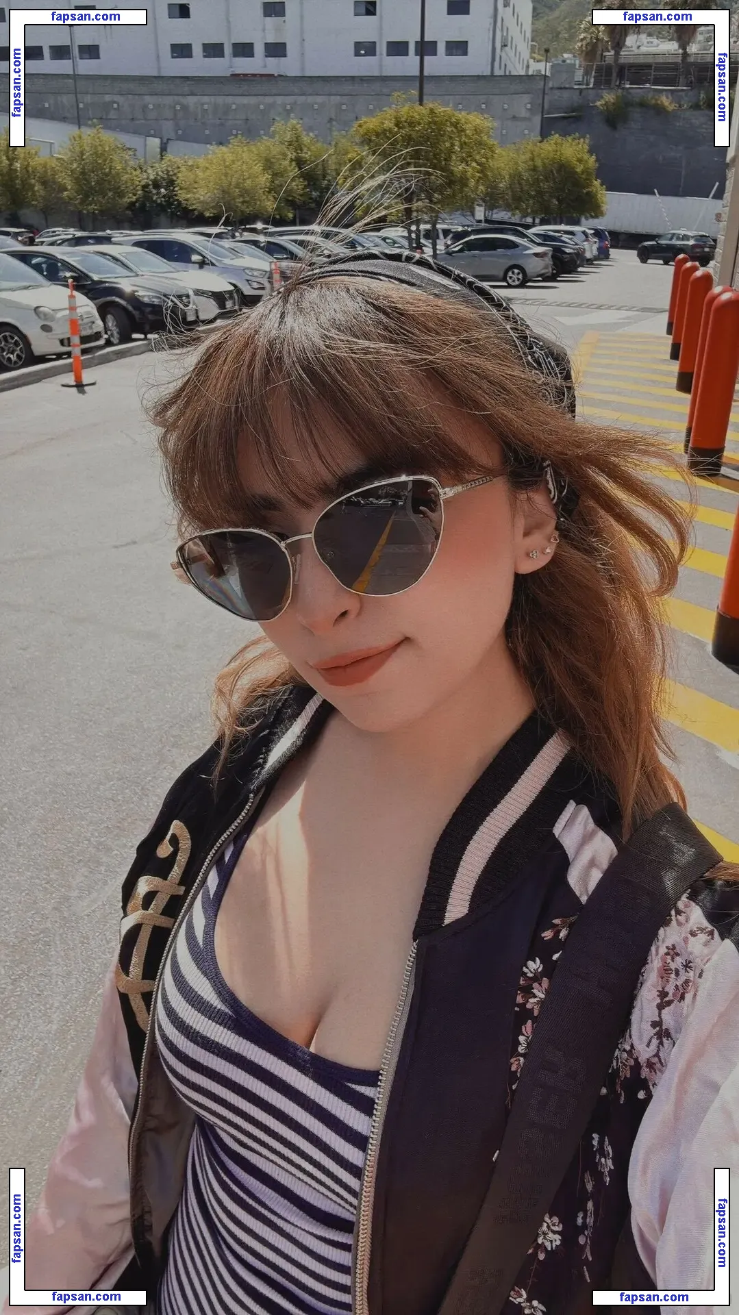 Nanatyx nude photo #0010 from OnlyFans
