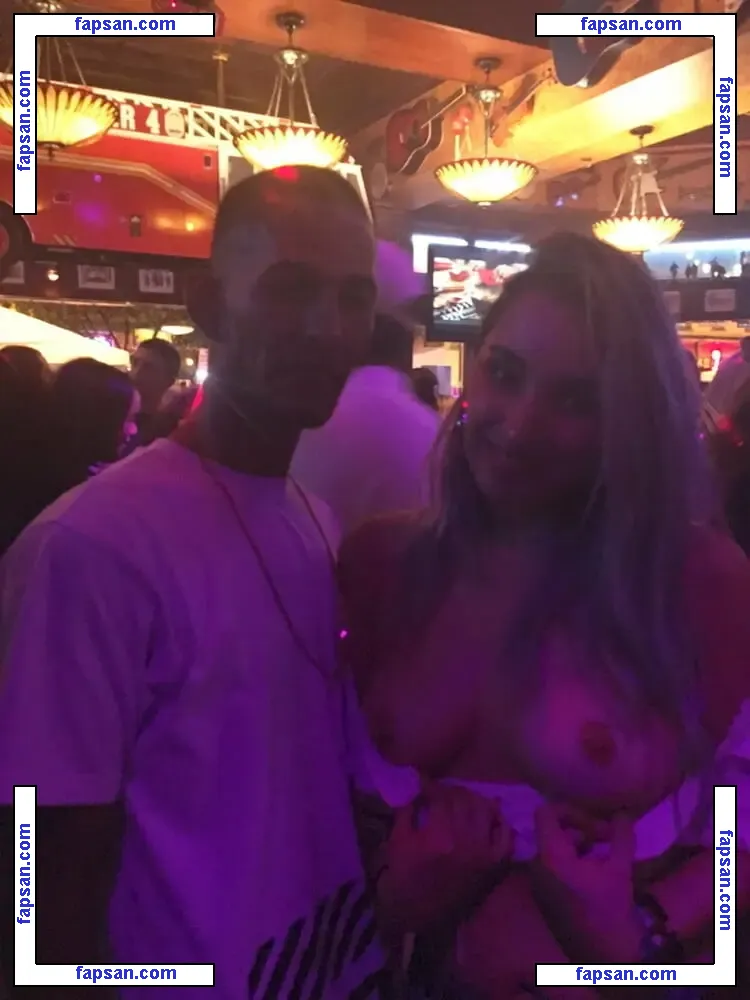 Nancy Miami голая фото #0024 с Онлифанс