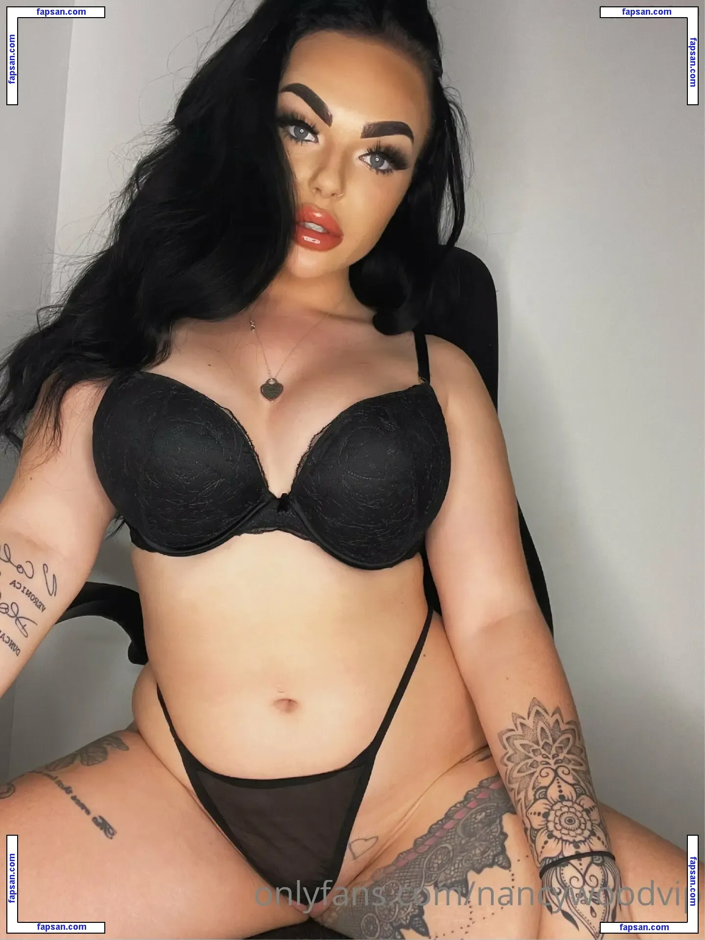 nancywood2 nude photo #0025 from OnlyFans