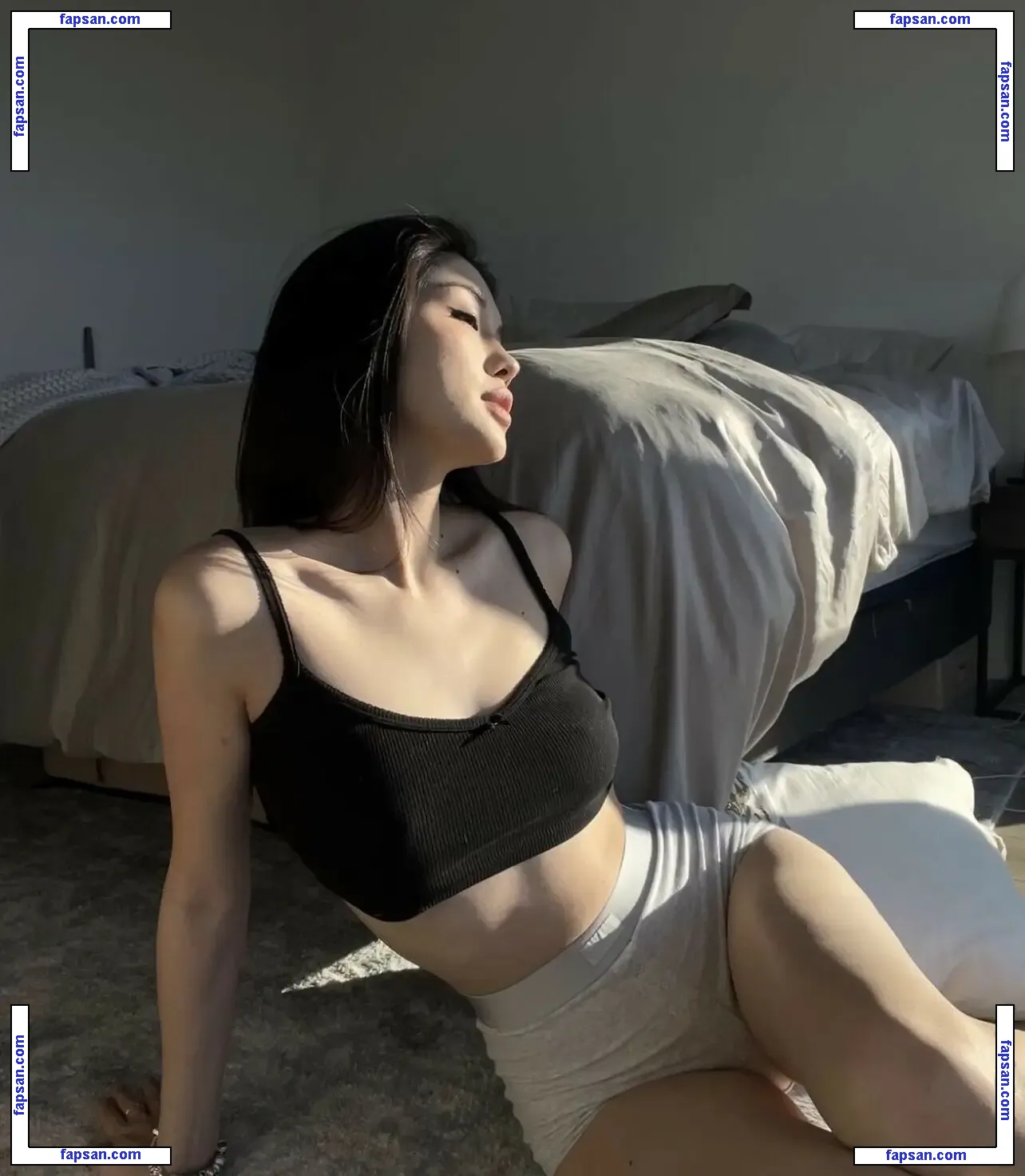 Nanczhang nude photo #0005 from OnlyFans