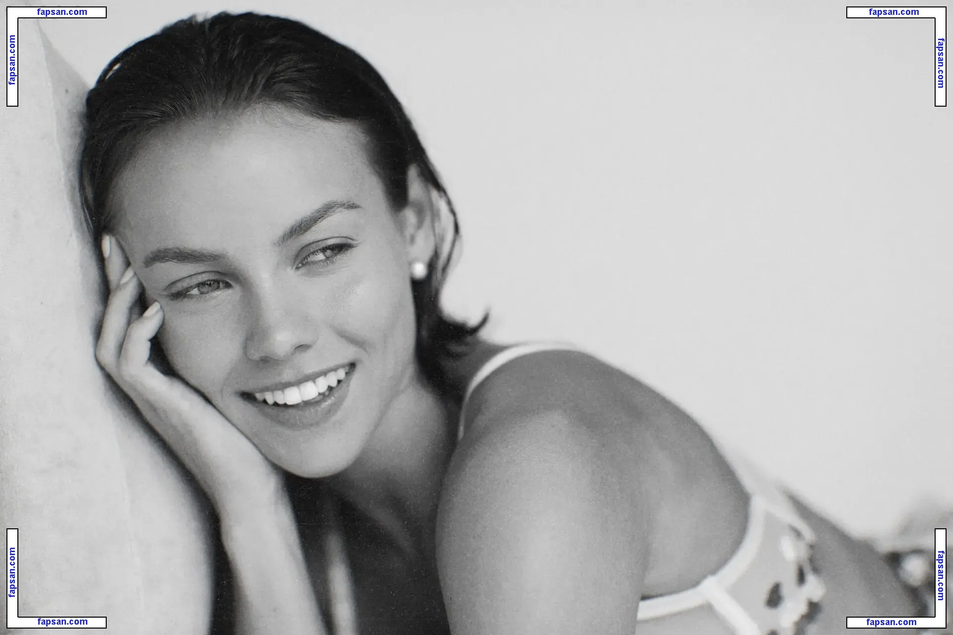 Nanette Orellana nude photo #0015 from OnlyFans