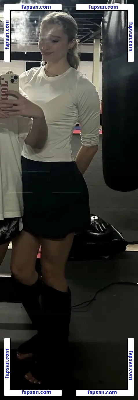 Nanou Philips голая фото #0002 с Онлифанс