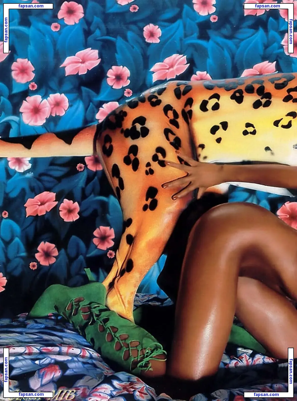 Naomi Campbell голая фото #0750 с Онлифанс