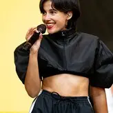 Naomi Scott голая #0188