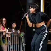 Naomi Scott голая #0191