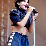 Naomi Scott голая #0196