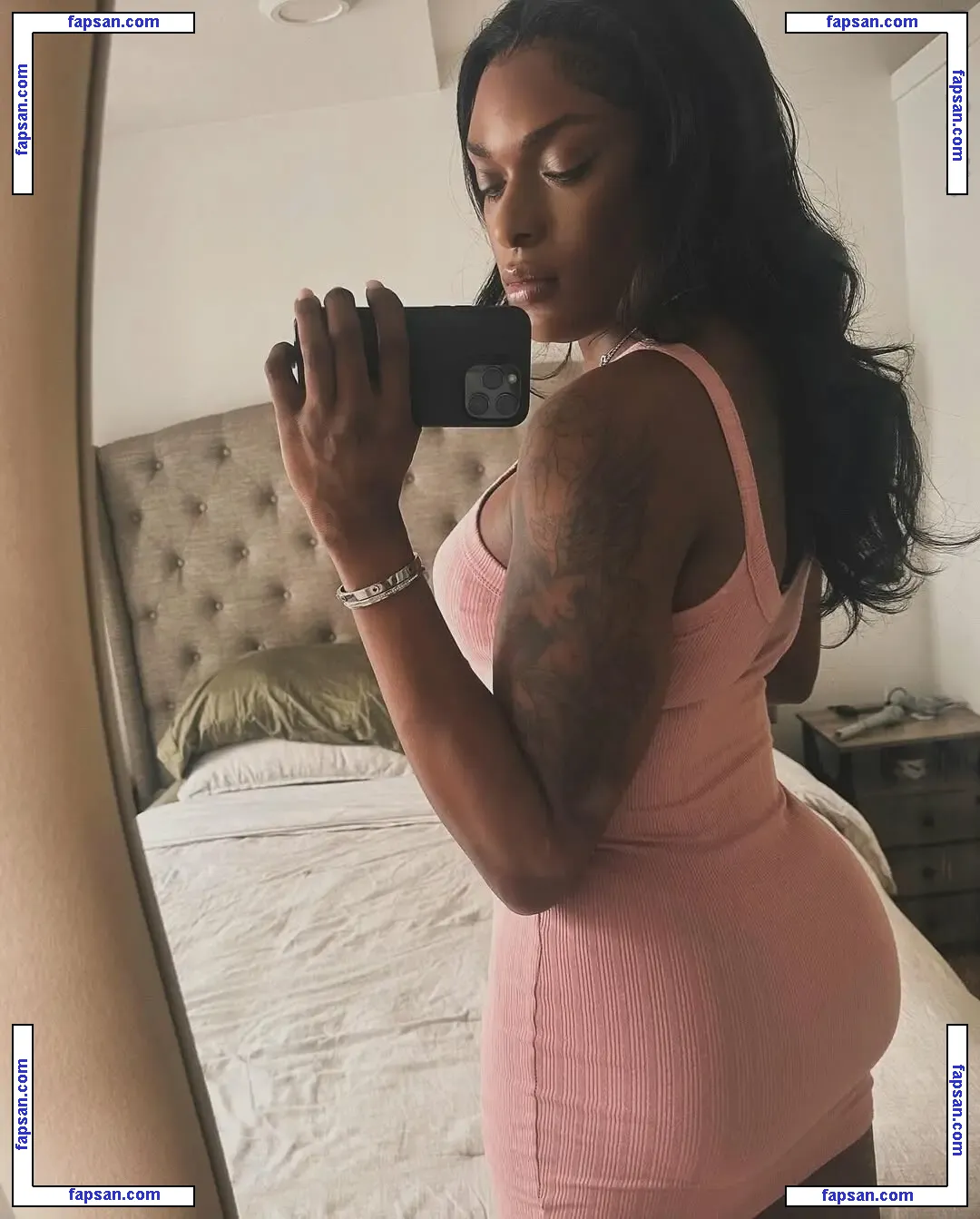 Naomi Whistledown голая фото #0012 с Онлифанс