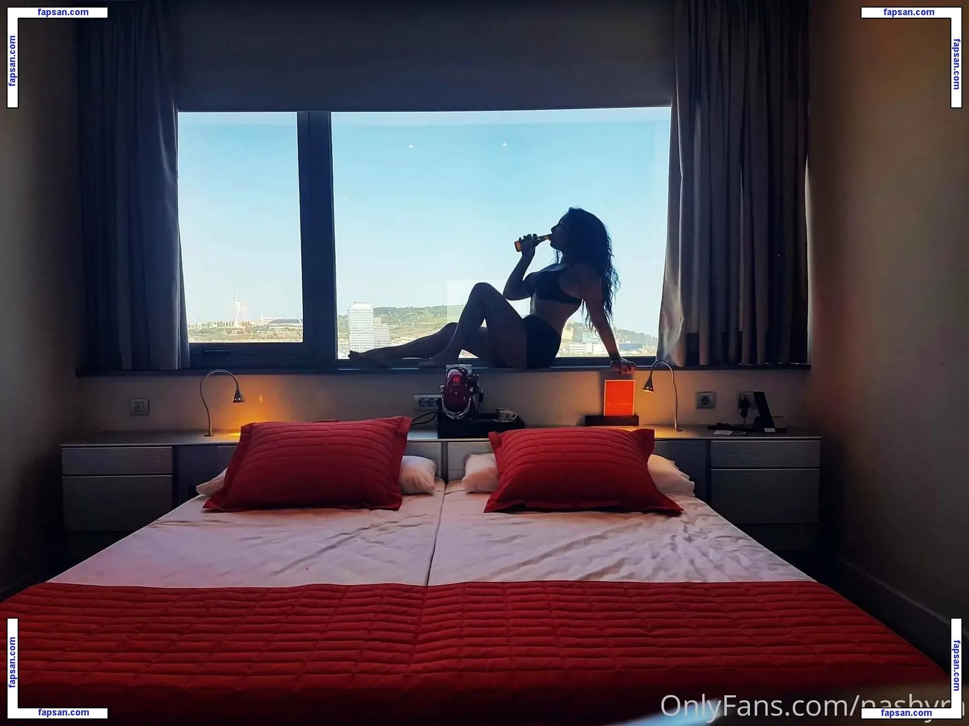 nashyra nude photo #0003 from OnlyFans