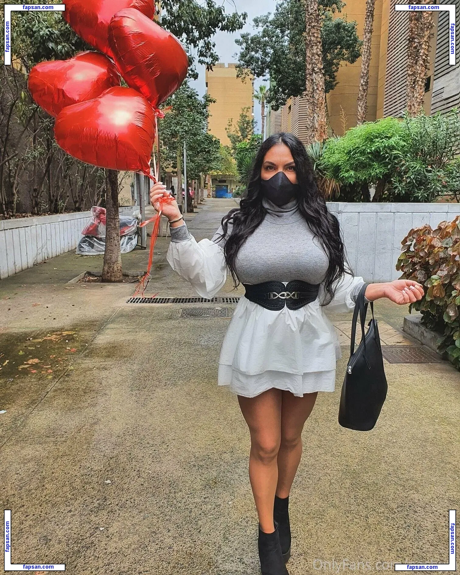 nashyra nude photo #0020 from OnlyFans