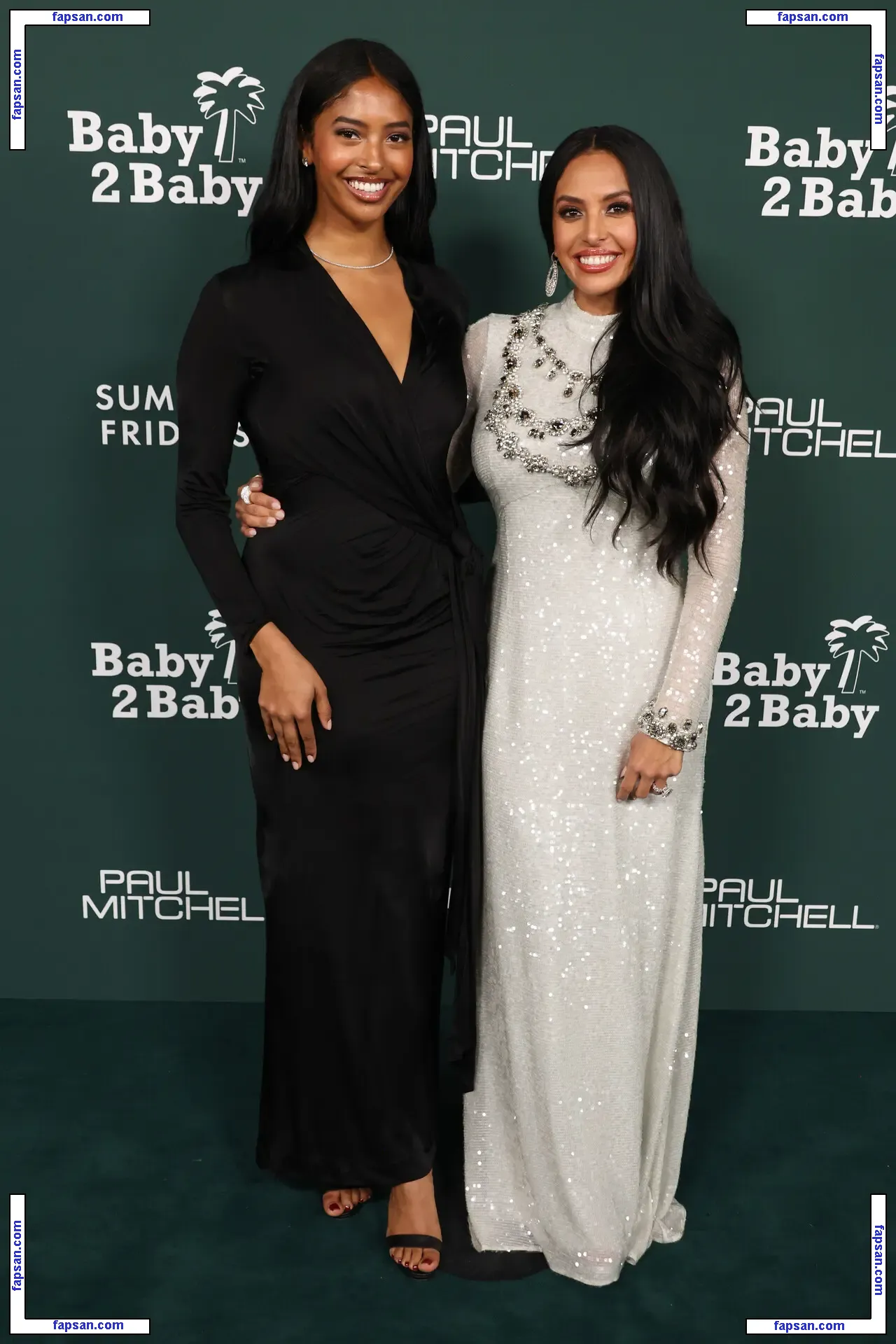 Natalia Bryant голая фото #0003 с Онлифанс