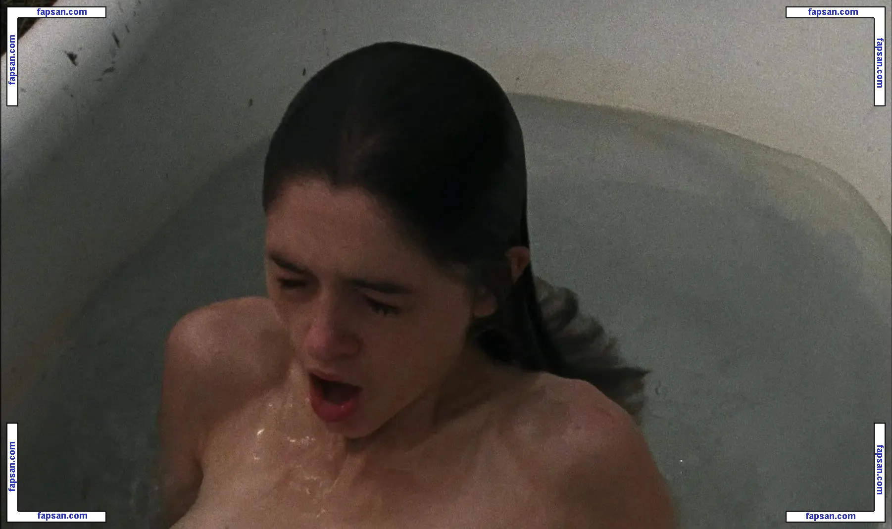 Natalia Dyer nude photo #0027 from OnlyFans