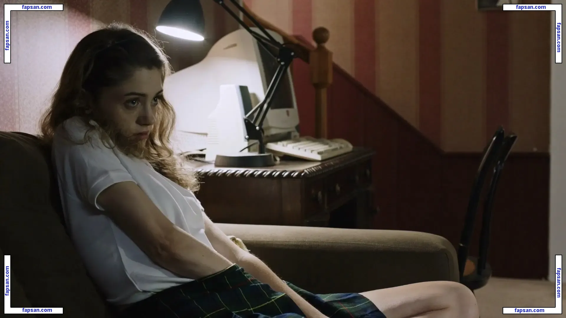 Natalia Dyer nude photo #0046 from OnlyFans