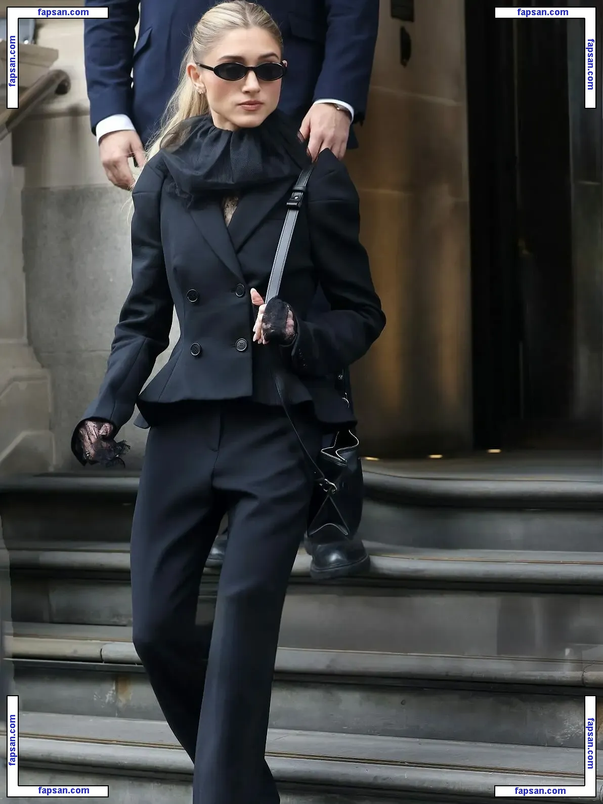 Natalia Dyer голая фото #0229 с Онлифанс