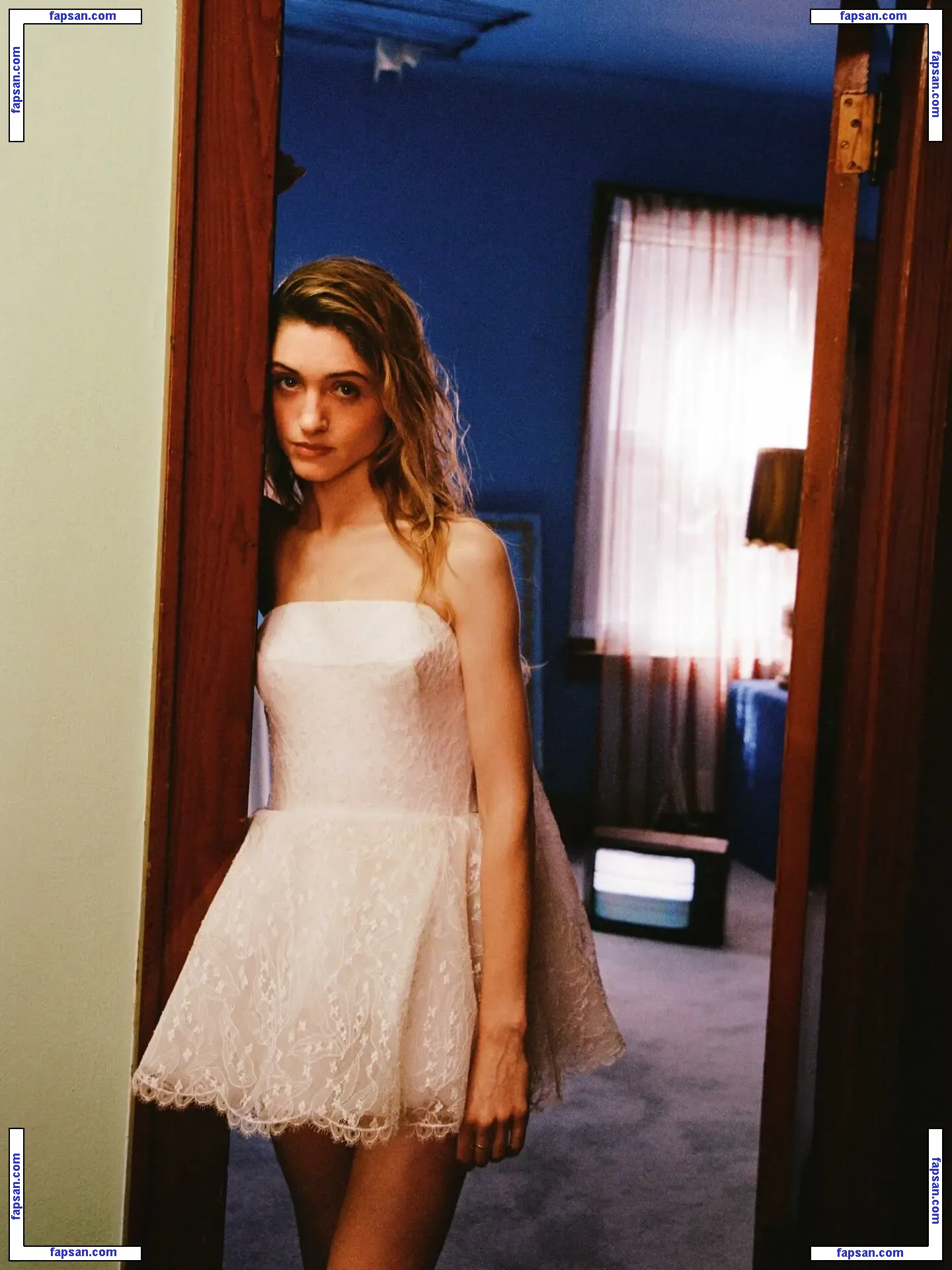 Natalia Dyer nude photo #0233 from OnlyFans