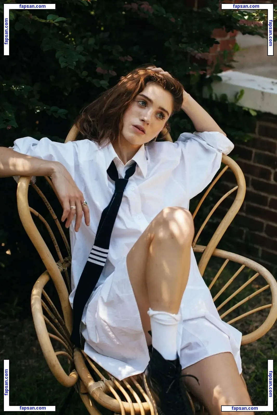 Natalia Dyer голая фото #0250 с Онлифанс