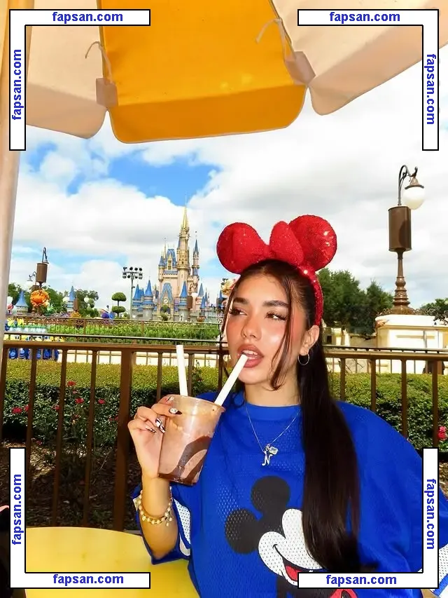 Natalia Estrada голая фото #0021 с Онлифанс