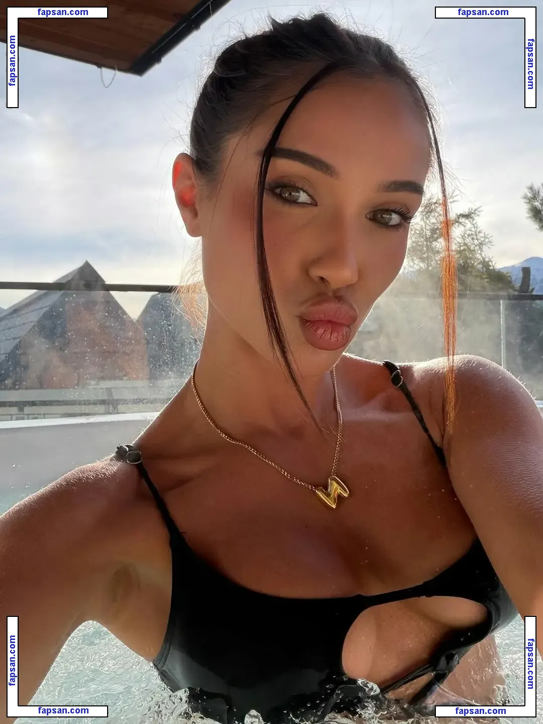 Natalia Karczmarczyk голая фото #0027 с Онлифанс