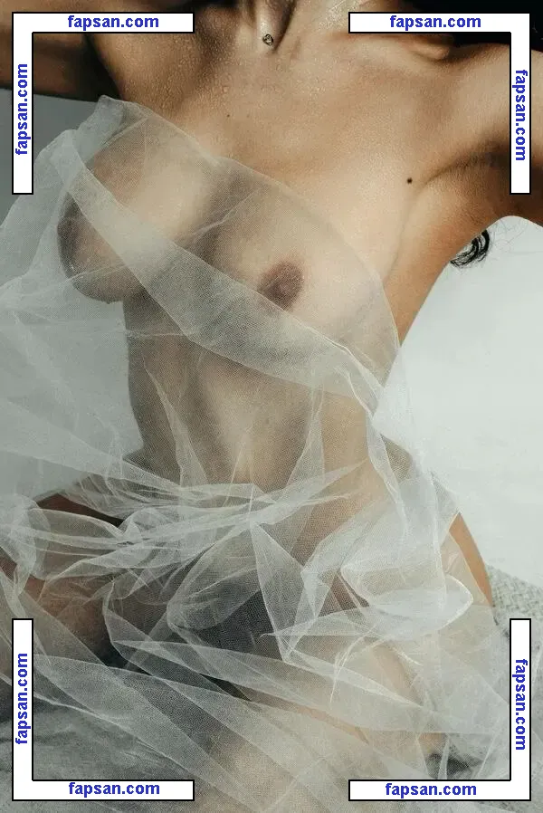 Natalia Olednik nude photo #0007 from OnlyFans