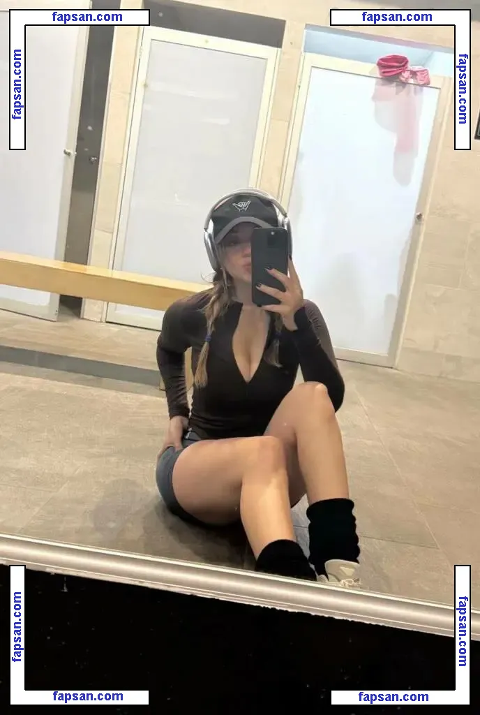 Nataliamx nude photo #0002 from OnlyFans