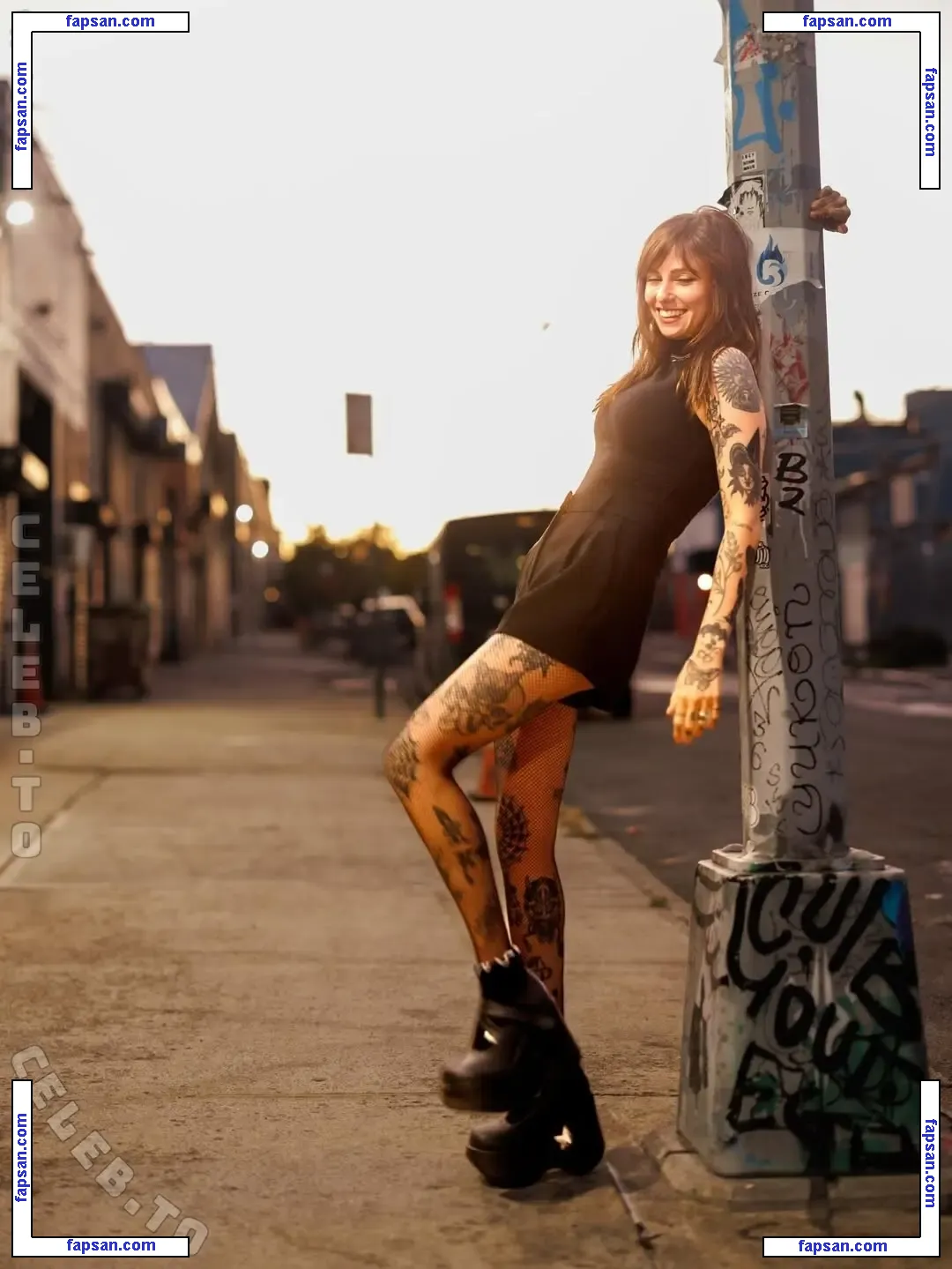 Natalie Cuomo голая фото #0028 с Онлифанс