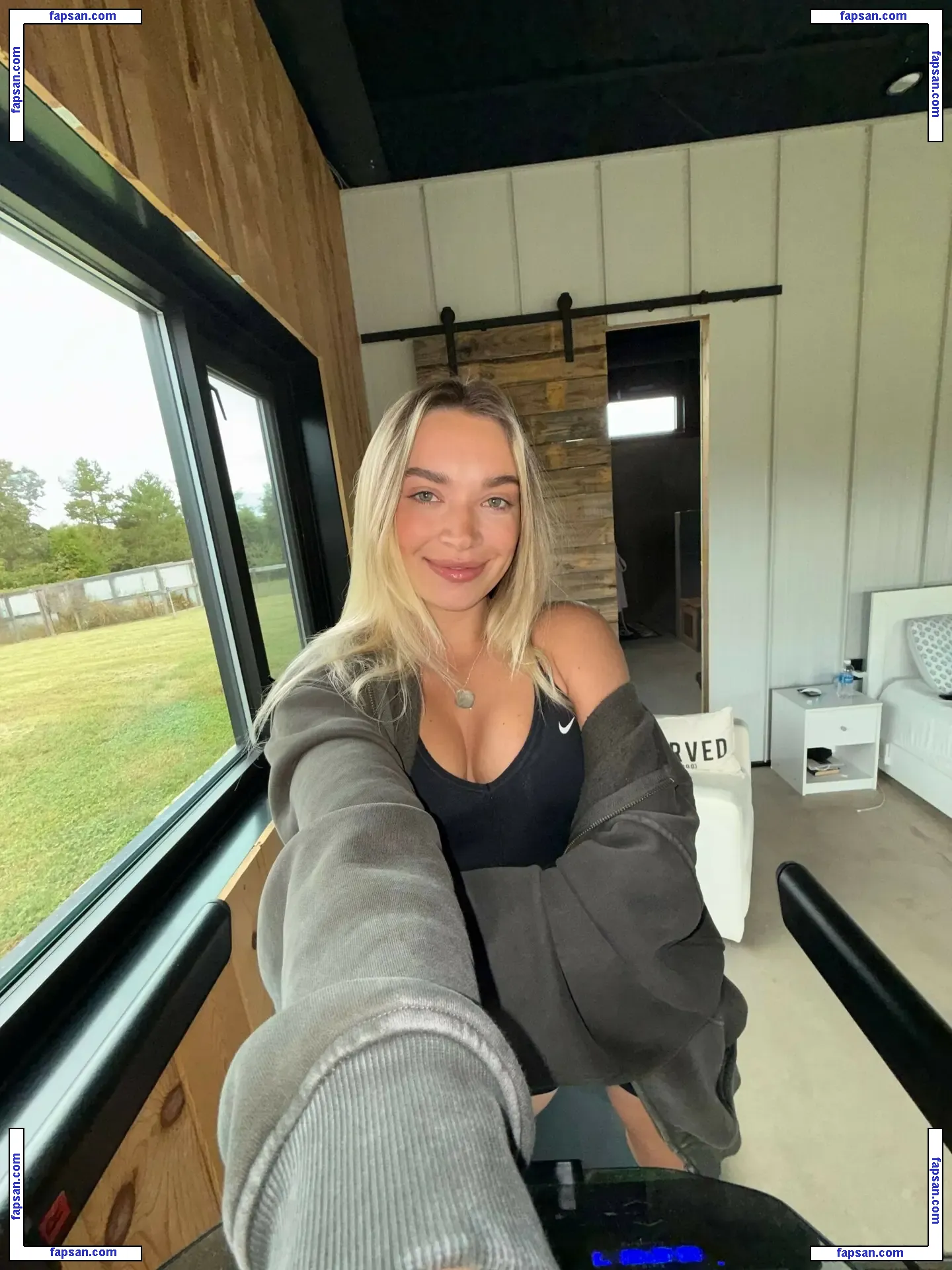 Natalie Decker голая фото #0277 с Онлифанс