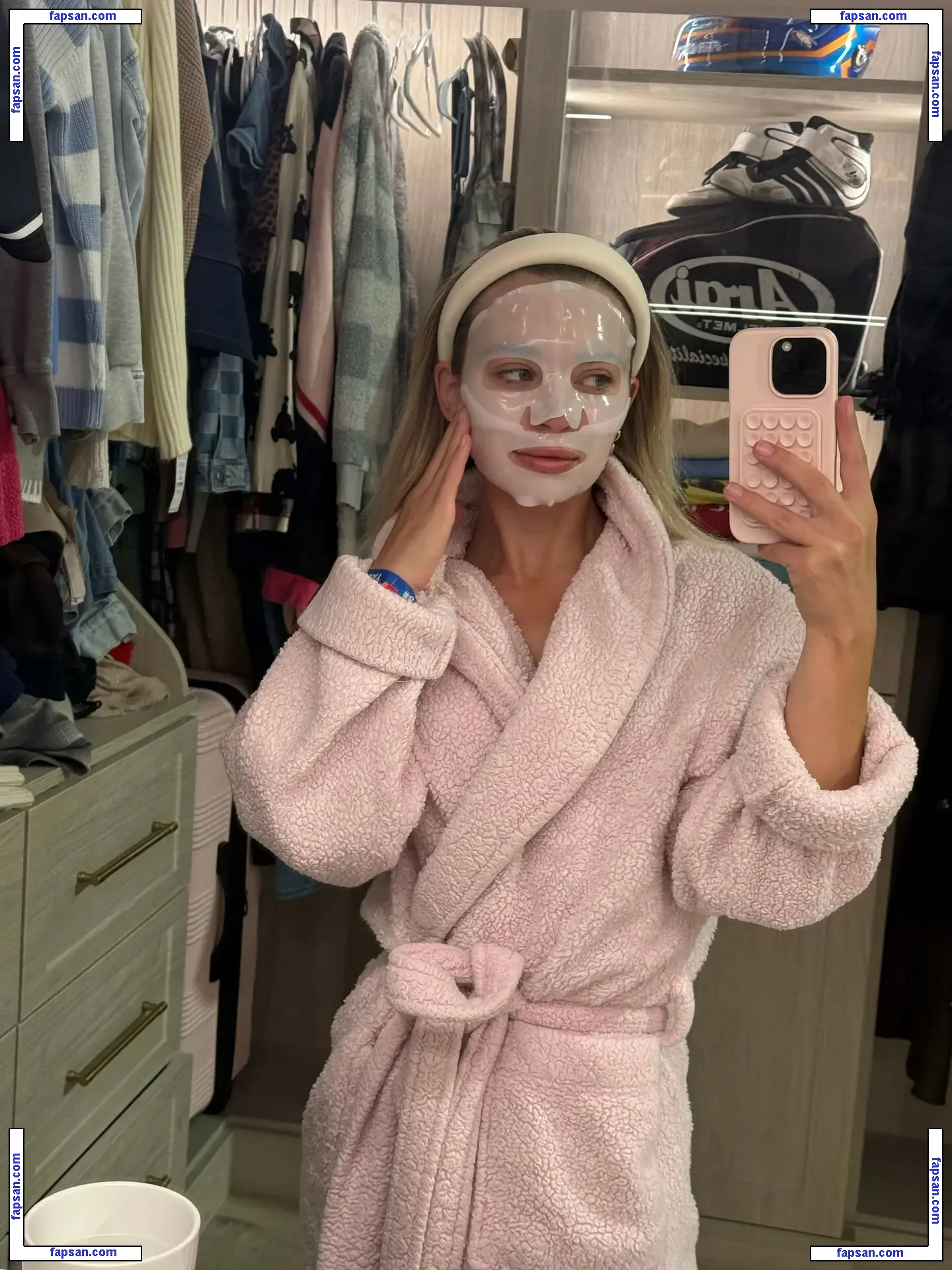 Natalie Decker голая фото #0291 с Онлифанс