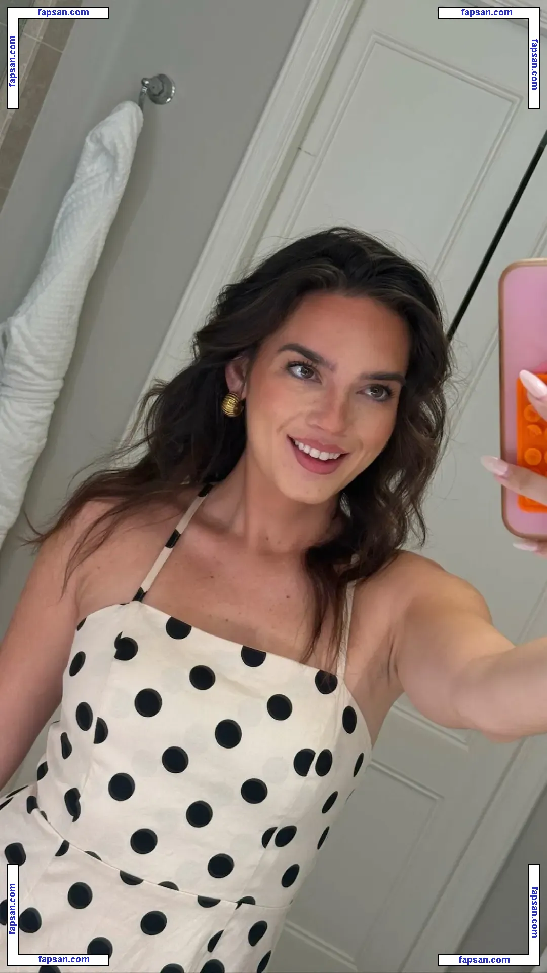 Natalie Mariduena nude photo #0114 from OnlyFans
