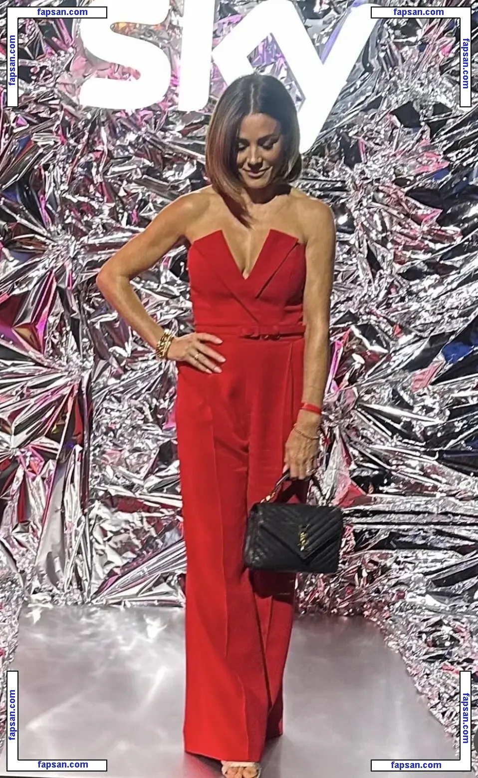 Natalie Pinkham голая фото #0042 с Онлифанс