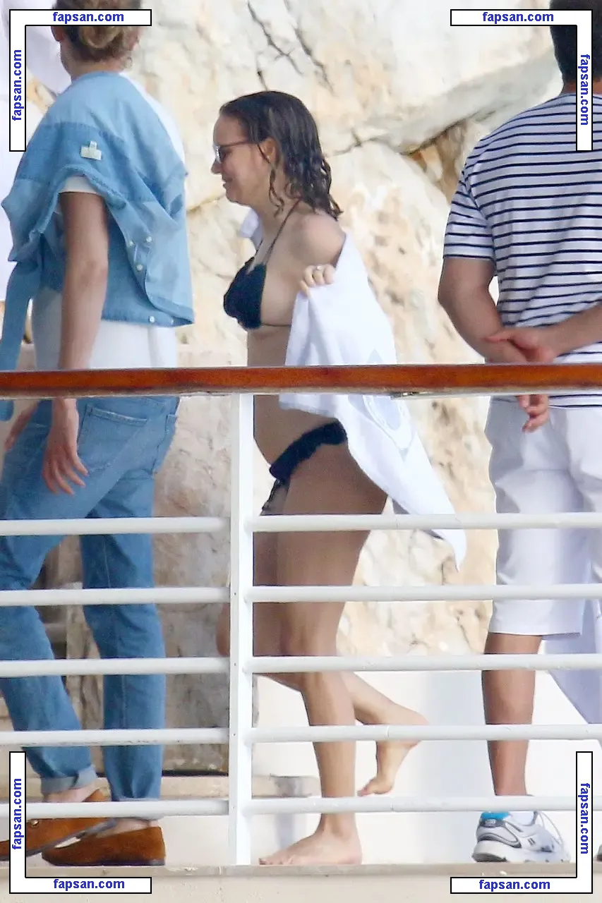 Natalie Portman nude photo #0036 from OnlyFans