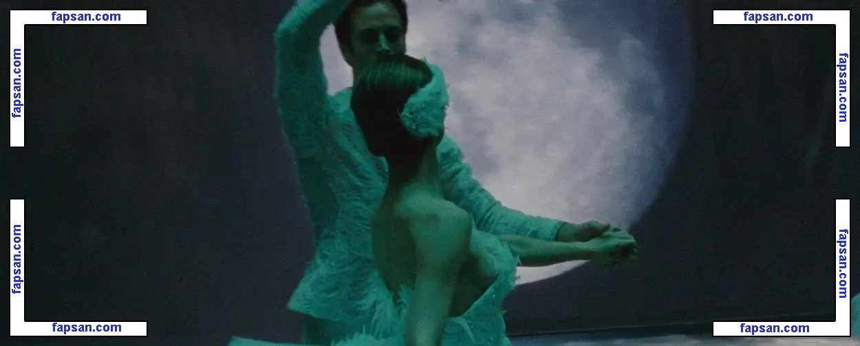 Natalie Portman nude photo #0198 from OnlyFans
