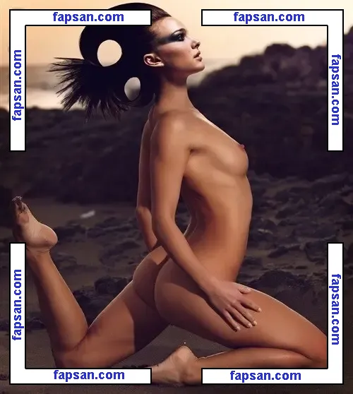 Natalie Portman nude photo #0799 from OnlyFans