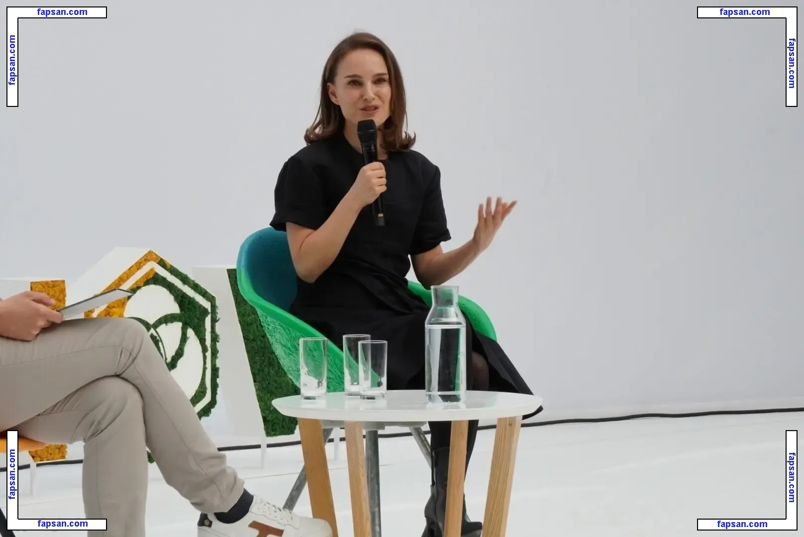 Natalie Portman nude photo #1817 from OnlyFans