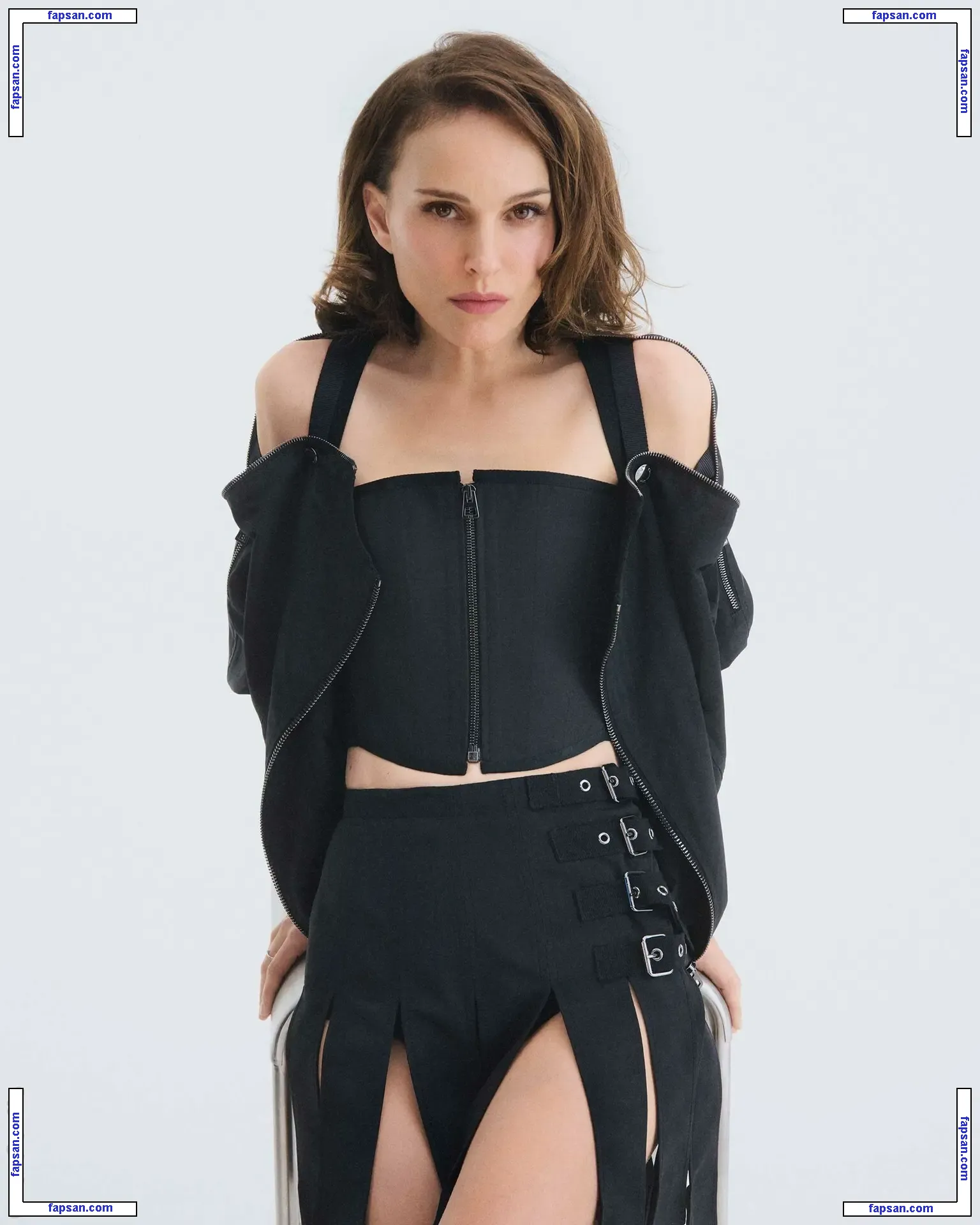 Natalie Portman nude photo #1915 from OnlyFans