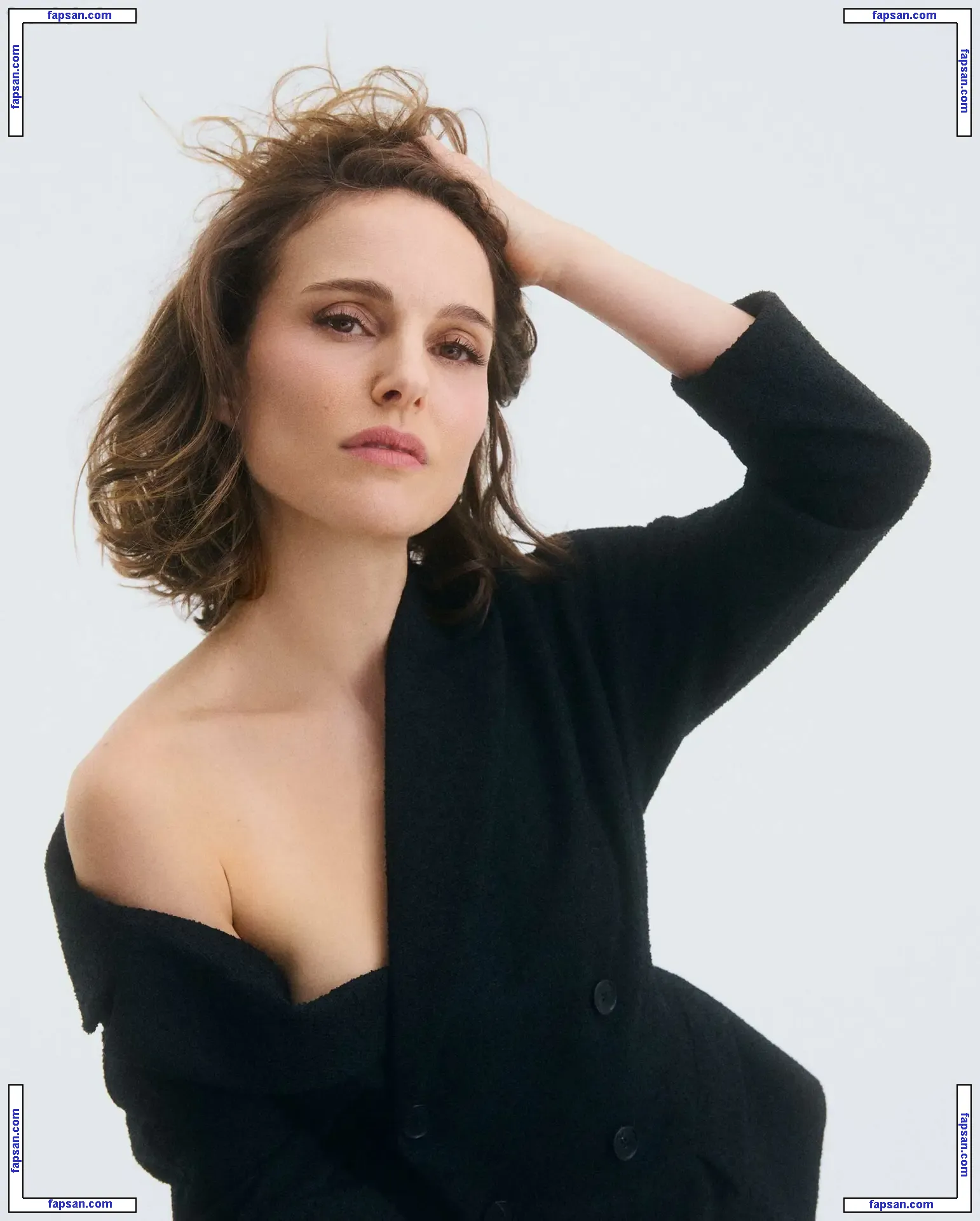 Natalie Portman nude photo #1917 from OnlyFans