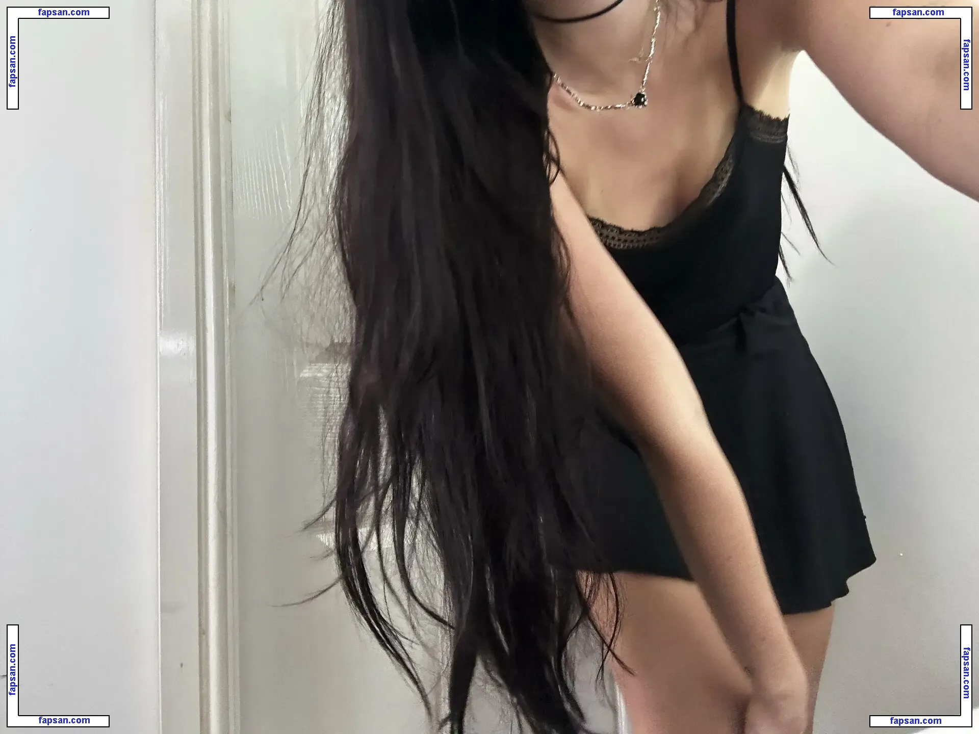 nataliebarness nude photo #0057 from OnlyFans