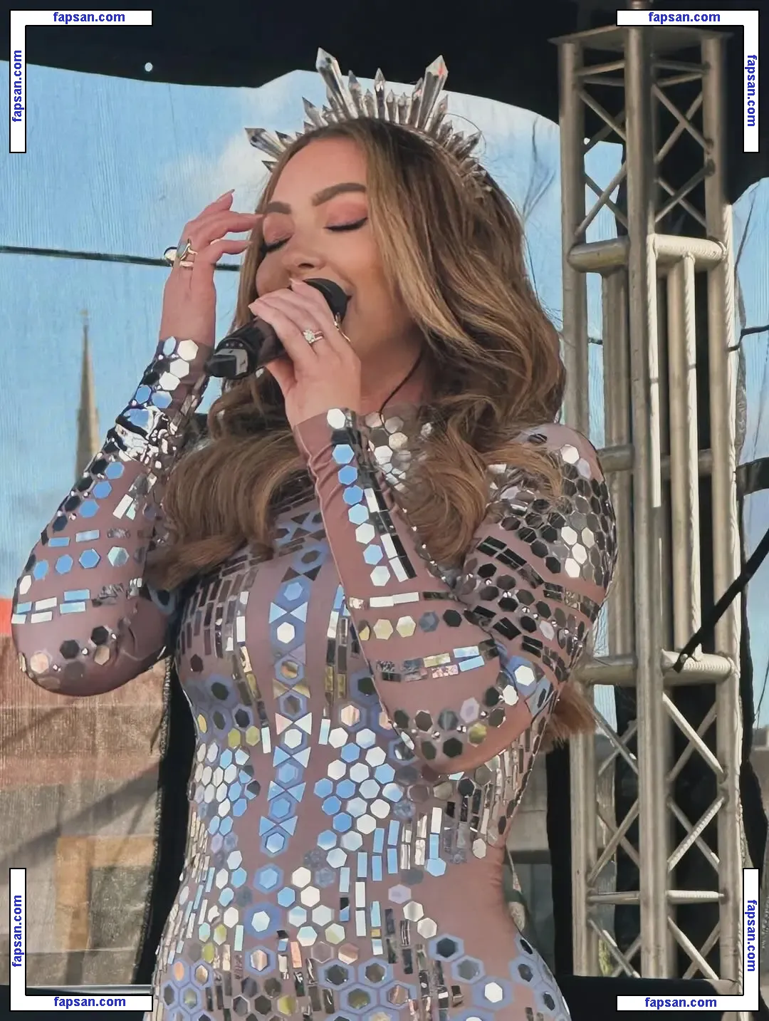 Natasha Hamilton nude photo #0194 from OnlyFans