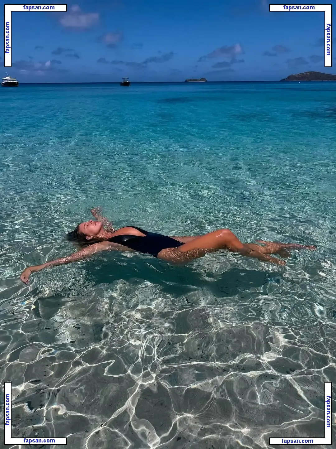 Natasha Oakley nude photo #0701 from OnlyFans