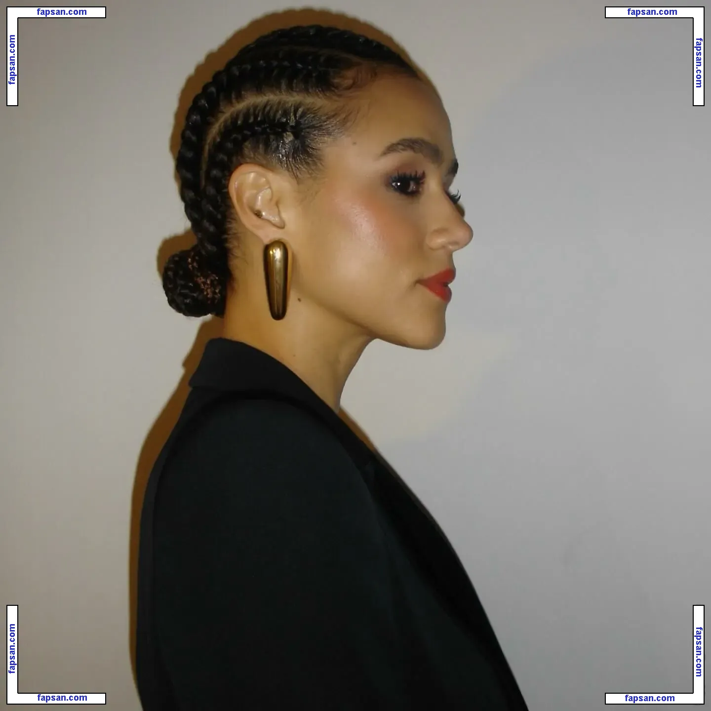 Nathalie Emmanuel nude photo #0671 from OnlyFans