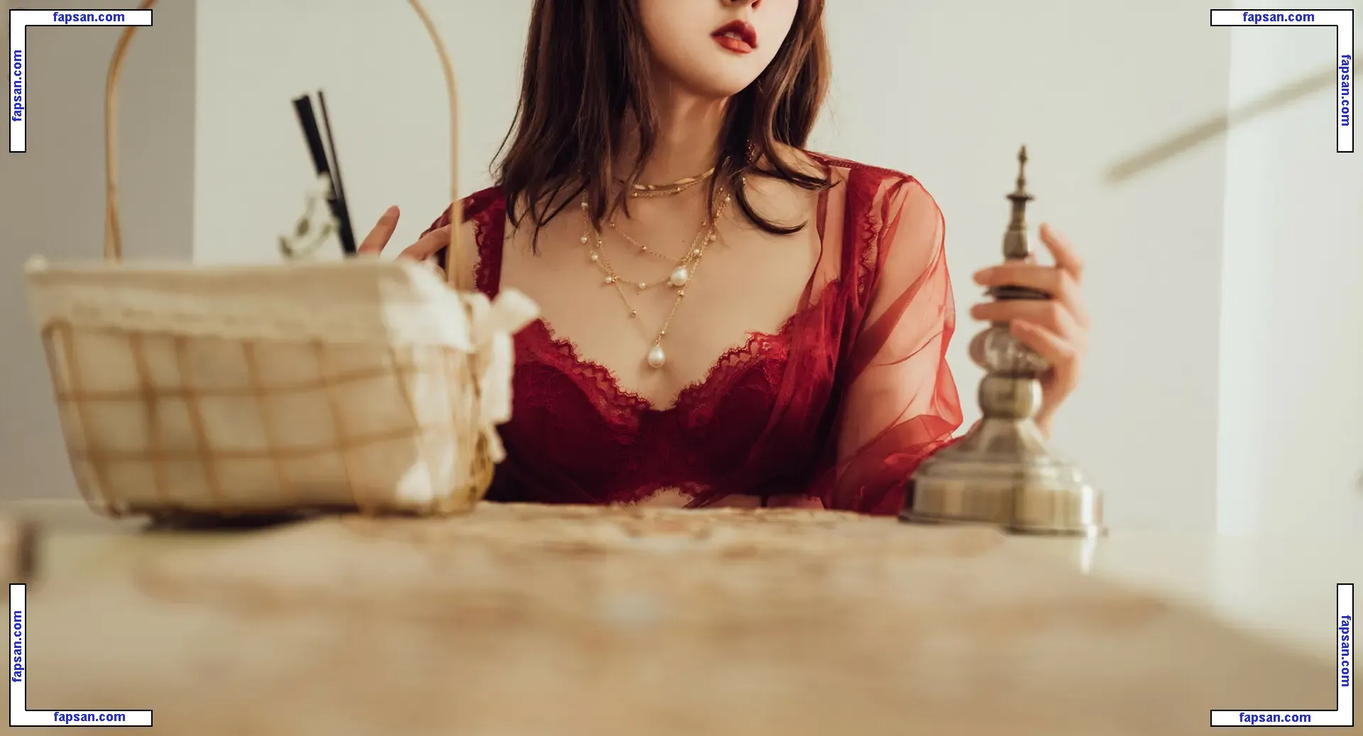 Natsuko233 nude photo #0085 from OnlyFans