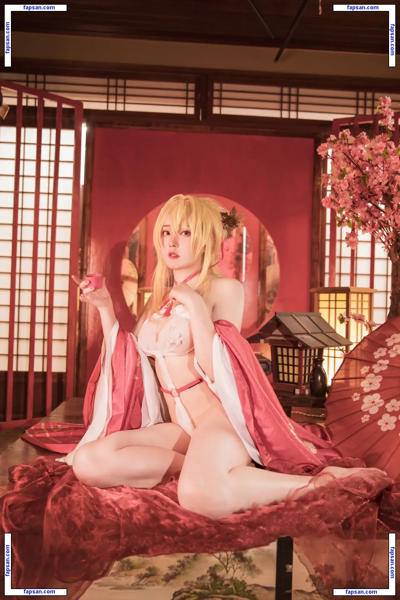 Natsuko233 nude photo #0113 from OnlyFans