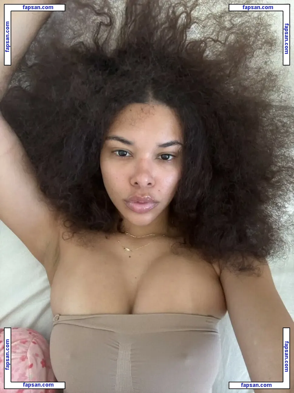 Natural Boob Jobs nude photo #0047 from OnlyFans