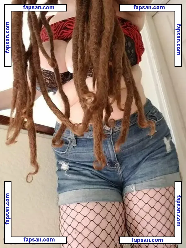 Natural & Thicc Milky Momma голая фото #0011 с Онлифанс