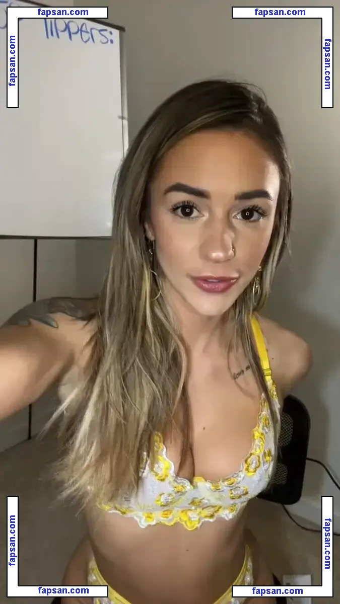 naughty_autie nude photo #0103 from OnlyFans