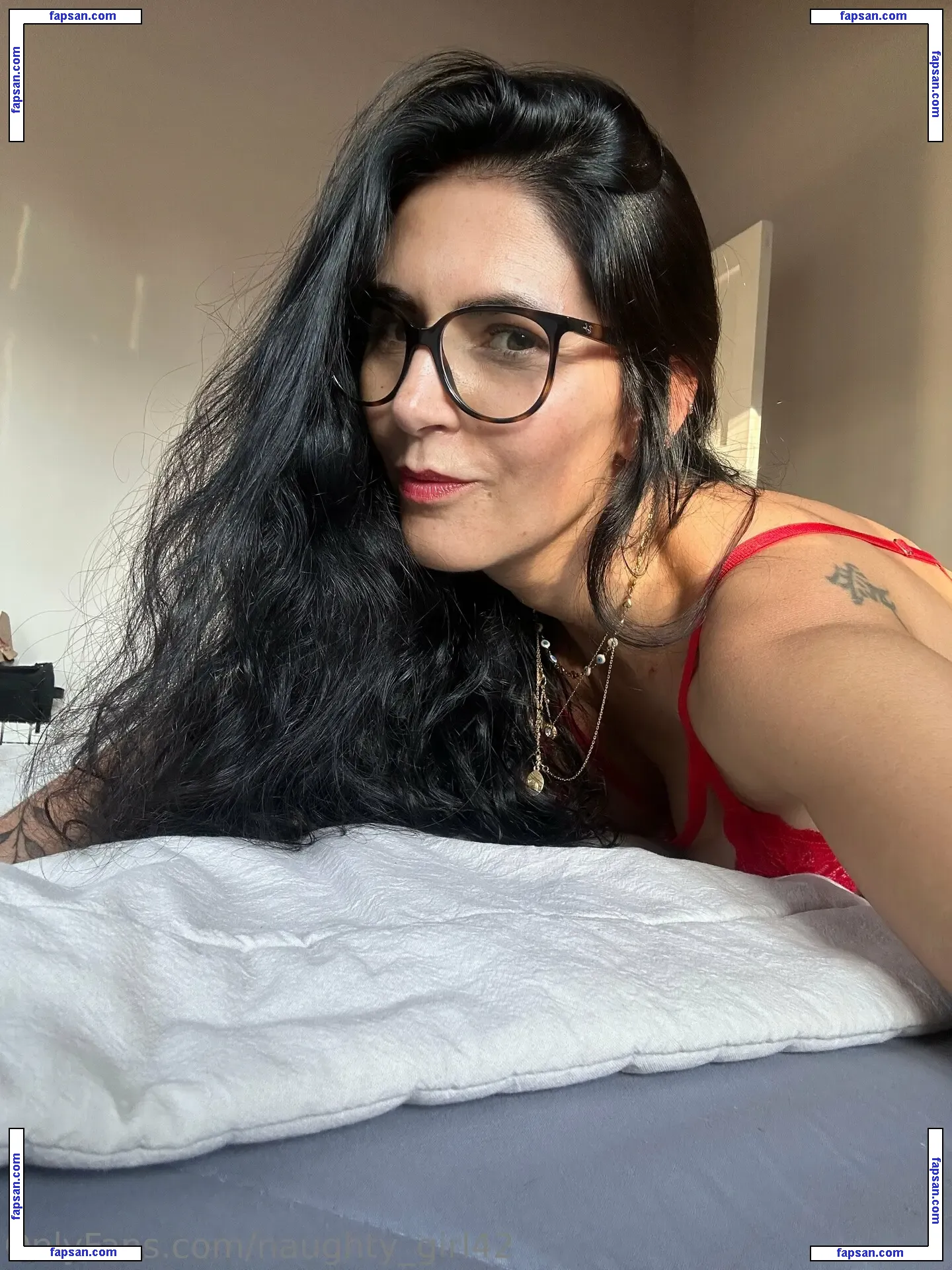 naughty_girl42 nude photo #0006 from OnlyFans