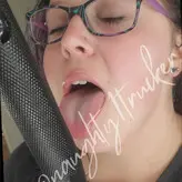 Naughty Trucker голая #0003