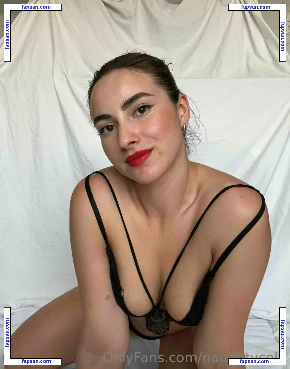 NaughtyCola nude photo #0030 from OnlyFans