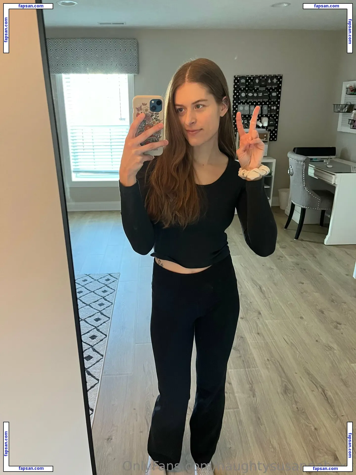 naughtysusannahxxx nude photo #0013 from OnlyFans